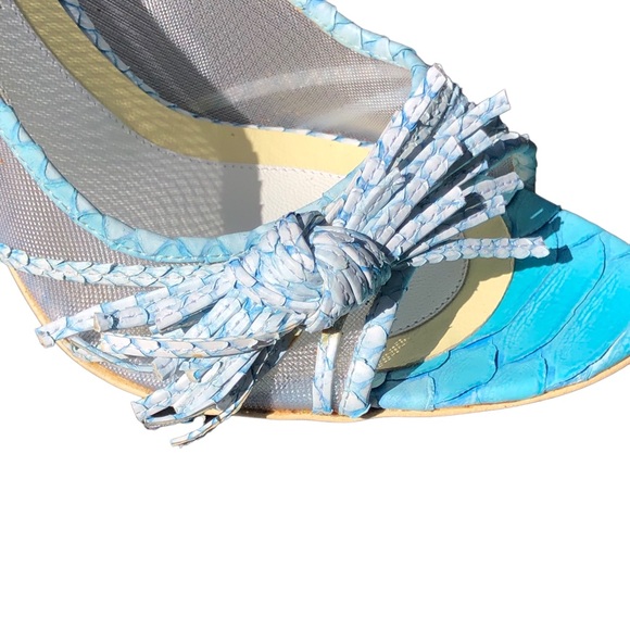 GIVENCHY light blue aqua & white python style high heel open toe with fringe bow - Picture 15 of 16